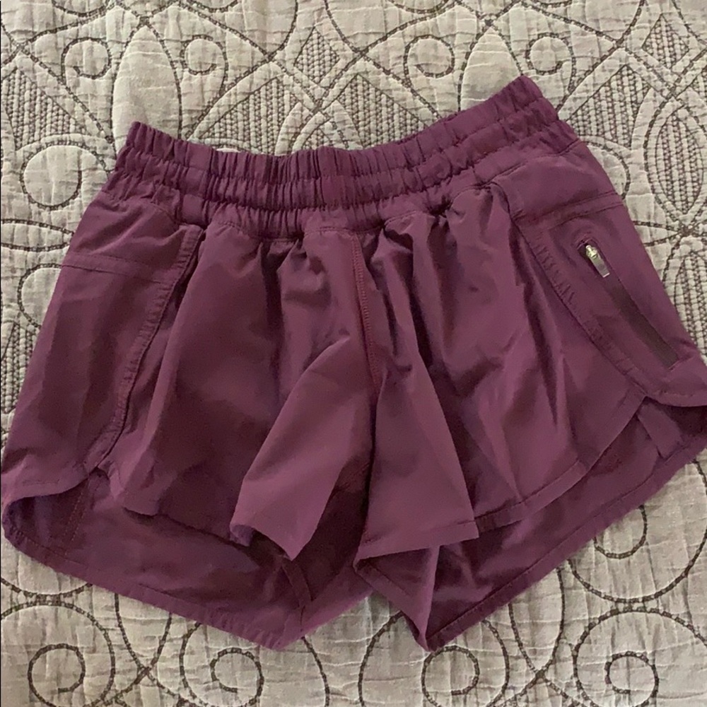 LULULEMON Tracker Short